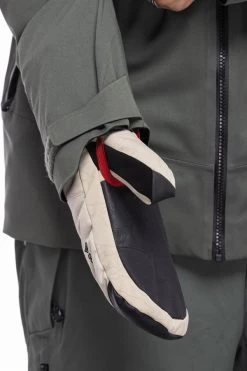 Veste Snow 686 Hydrastash Sync Gore-Tex Goblin Green 23 Veste Snow 686 Hydrastash Sync Gore-Tex Goblin Green -Magasin De Snowboard Professionnel Hydrastash Sync Jacket Goblin Green 686 10 1