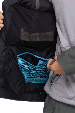 Veste Snow 686 Hydrastash Sync Gore-Tex Goblin Green 19 Veste Snow 686 Hydrastash Sync Gore-Tex Goblin Green -Magasin De Snowboard Professionnel Hydrastash Sync Jacket Goblin Green 686 6 1