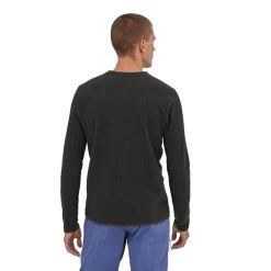 Sweat Patagonia Men’s R1 Air Crew Black -Magasin De Snowboard Professionnel Patagonia R1 Air Crew 40235 BLK 2 1