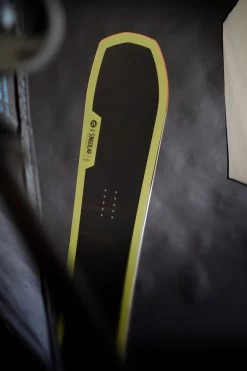 Snowboard Amplid Singular -Magasin De Snowboard Professionnel Singular Amplid Research Cartel 9 1