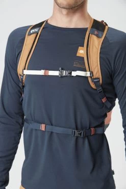 T-Shirt Picture Timont Urban Ls Dark Blue 8 T-Shirt Picture Timont Urban Ls Dark Blue -Magasin De Snowboard Professionnel Timont U Tech Tee Dark Blue Picture Organic Clothing 2 1